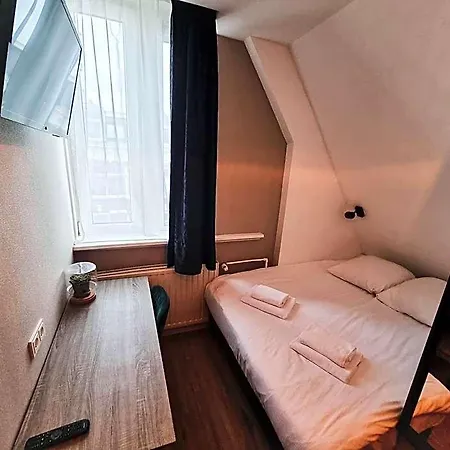 Vondel Garden Hotel