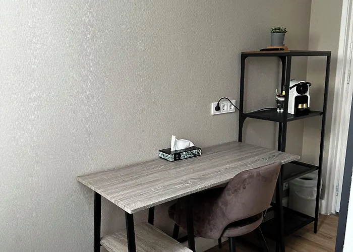 Vondel Garden 2* אמסטרדם