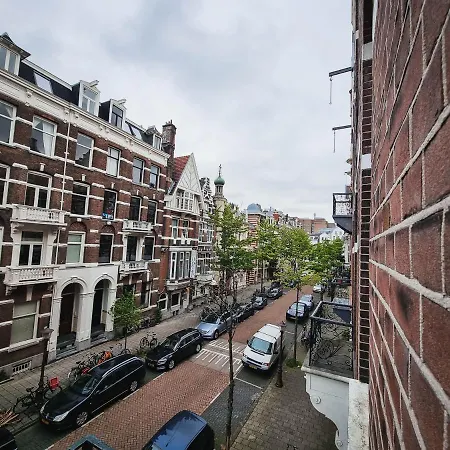 Vondel Garden Hotel 2*